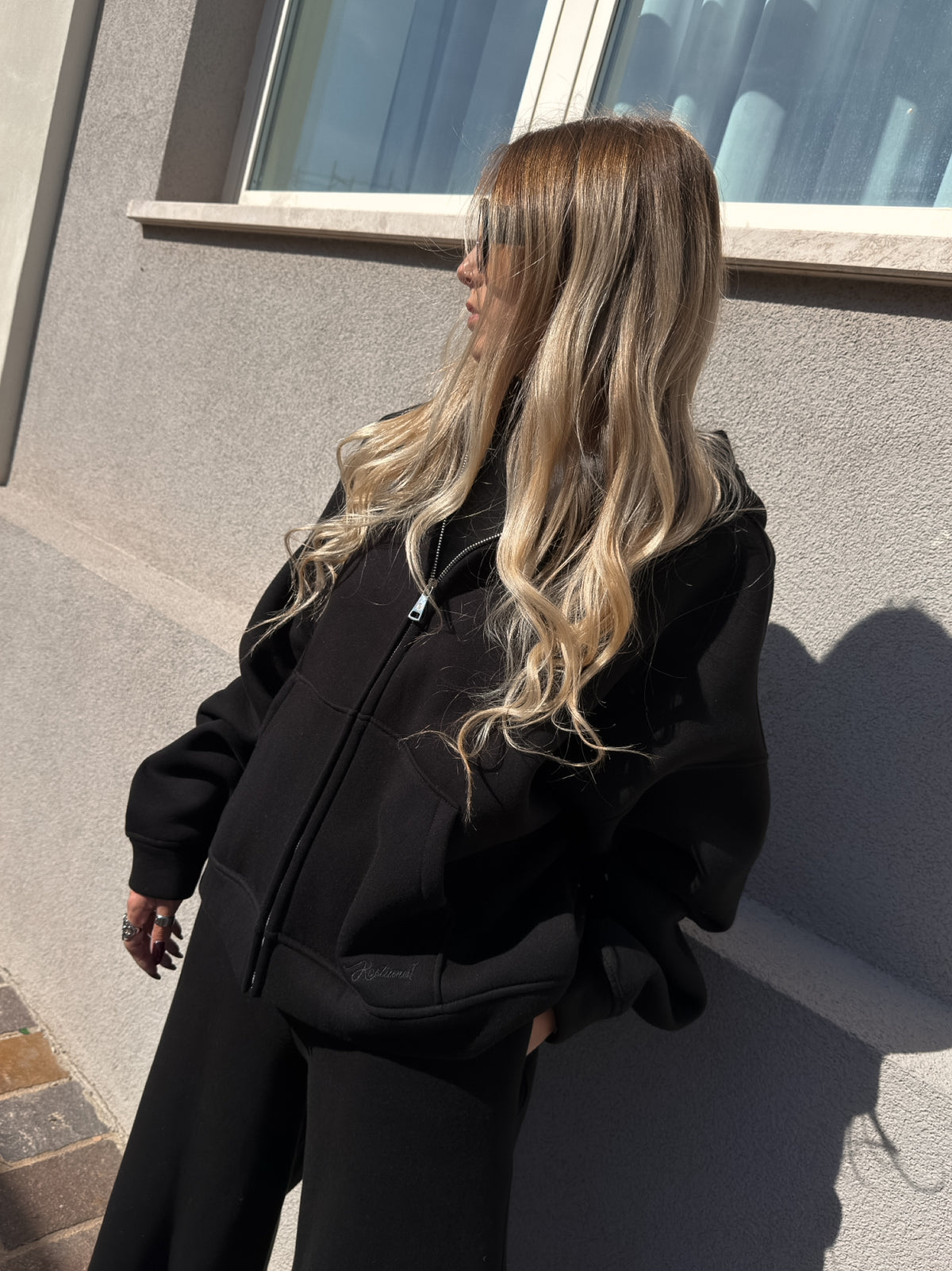 Felpa Zip Sporty Nero Kostumn1