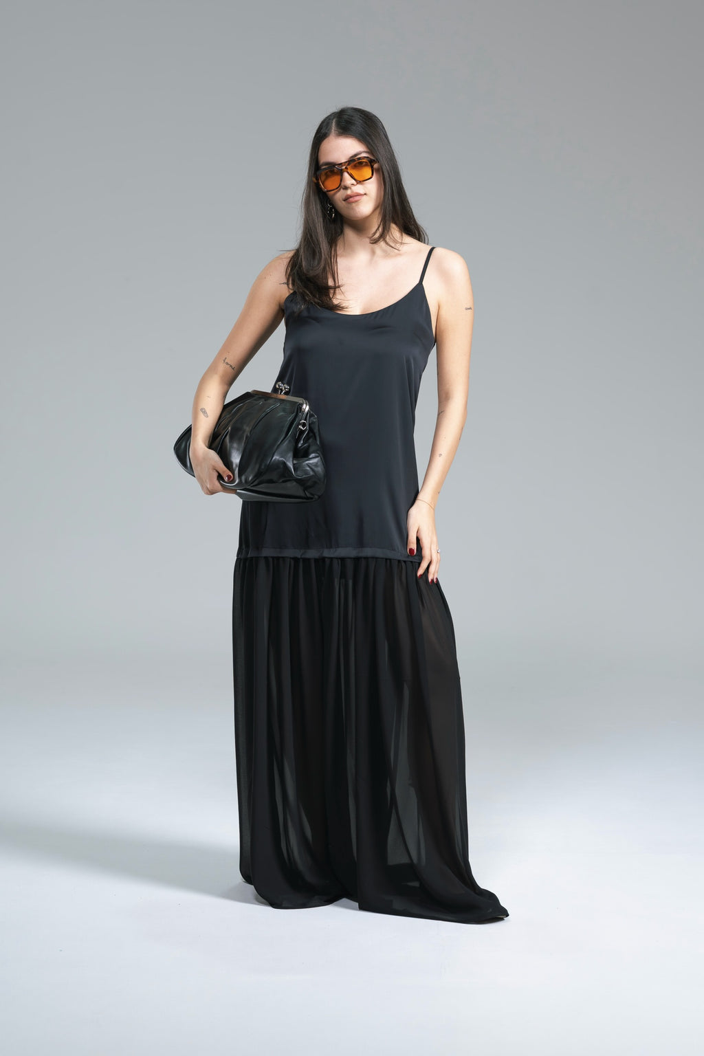 Maxi Abito Satin Balza Chiffon Nero Kostumn1