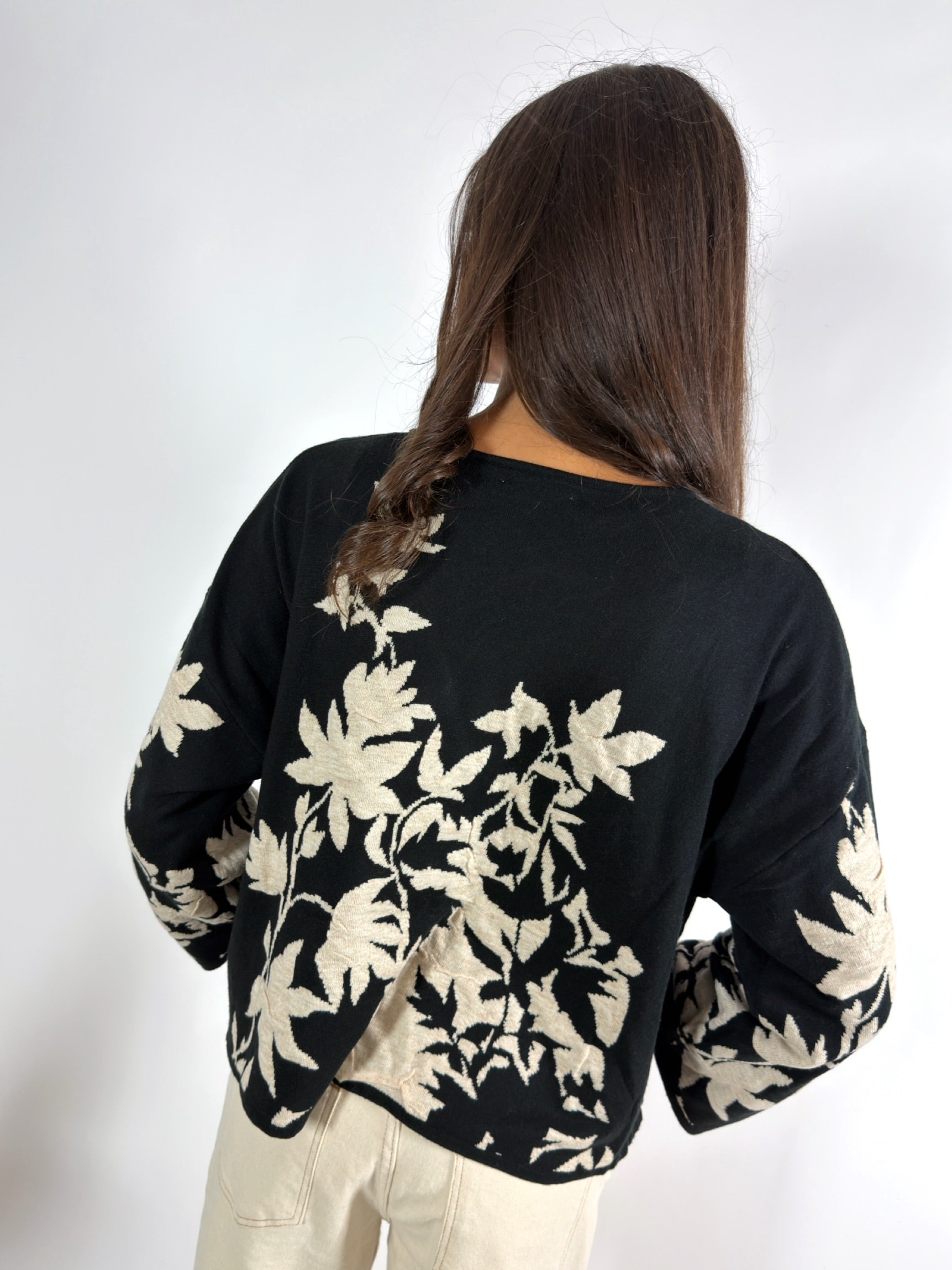 Giacca Kimono Maglia Ricamo Jacquard Latte/Nero Surkana