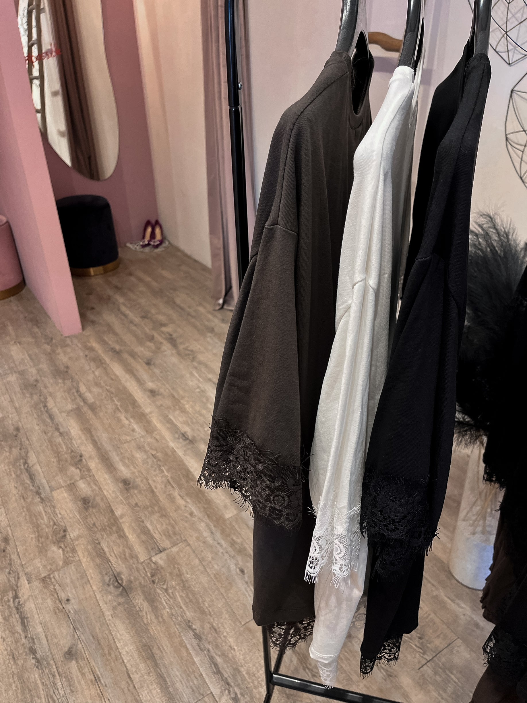 T-shirt Spacco e Inserti Pizzo +colori