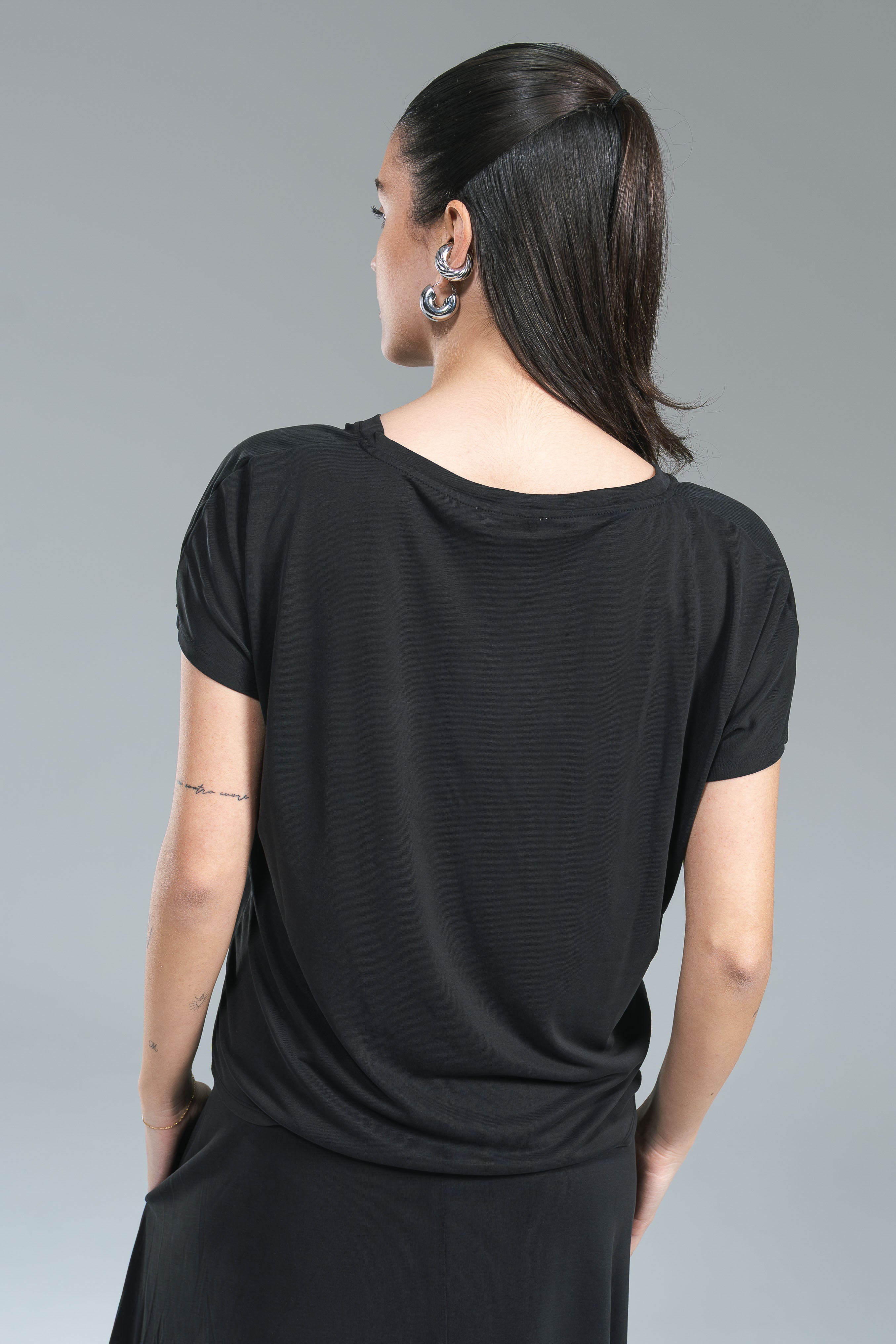 T-shirt Lyocell Surkana Nero