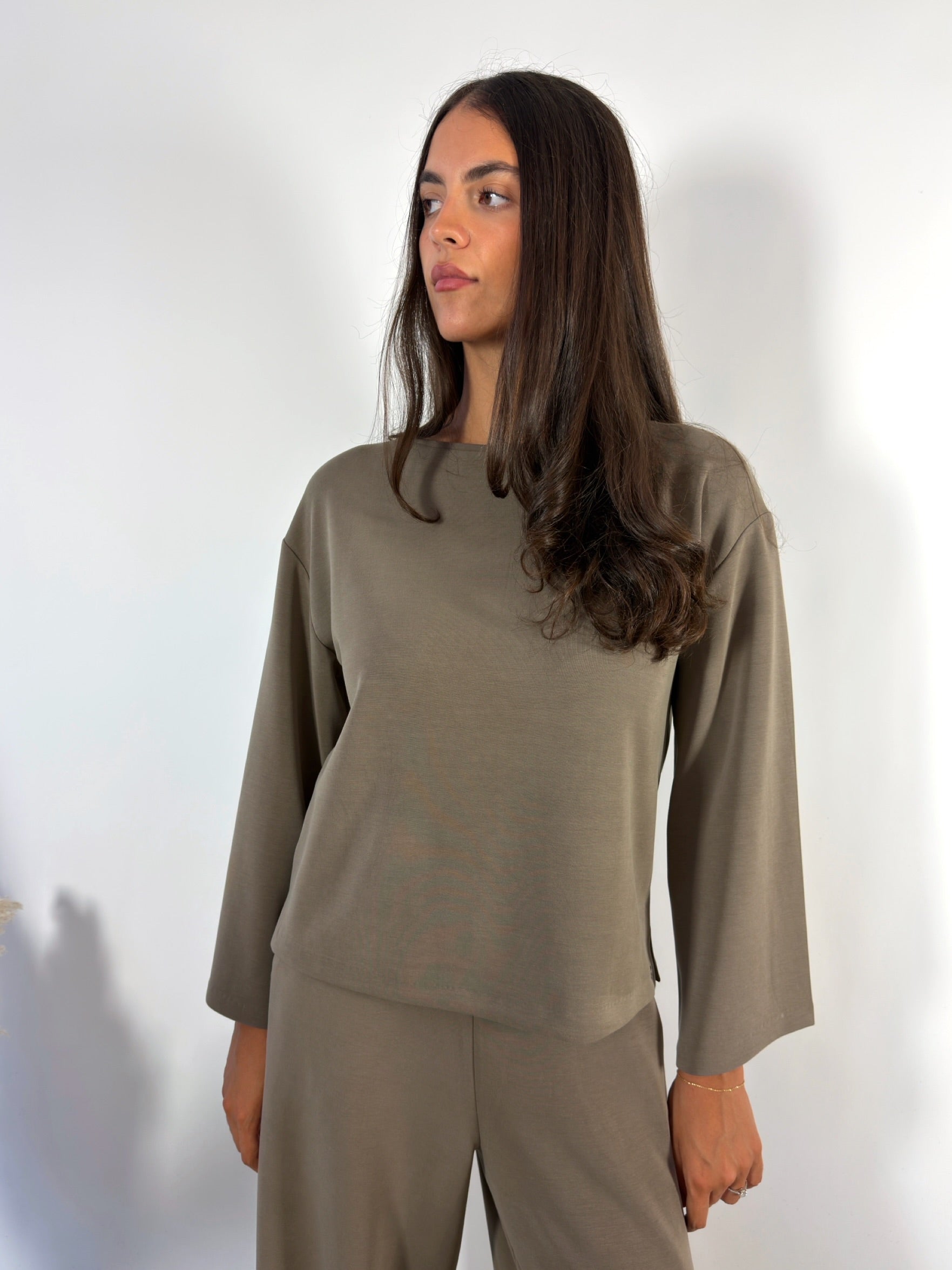 Completo Modal Taupe Surkana