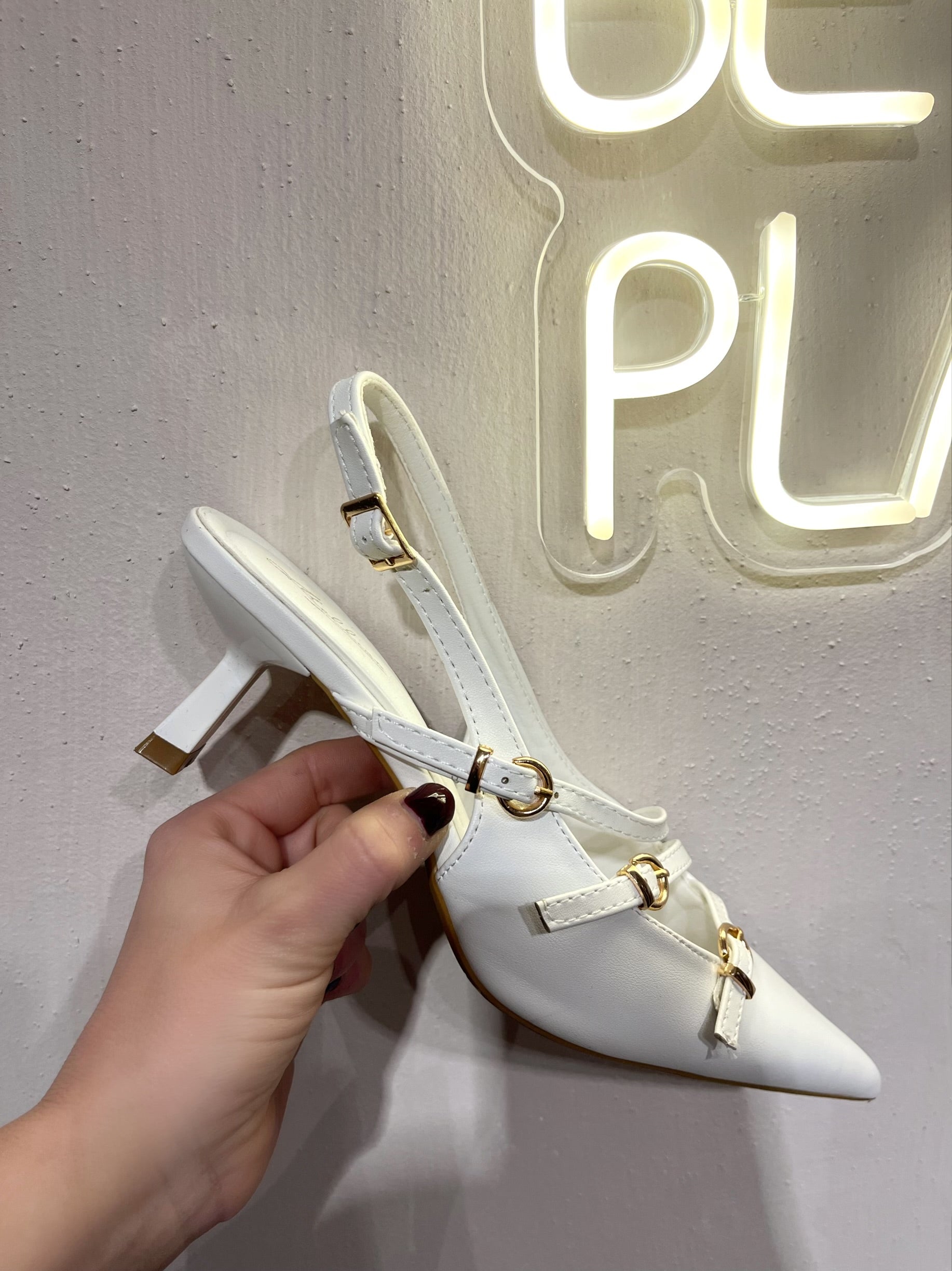 Slingback White