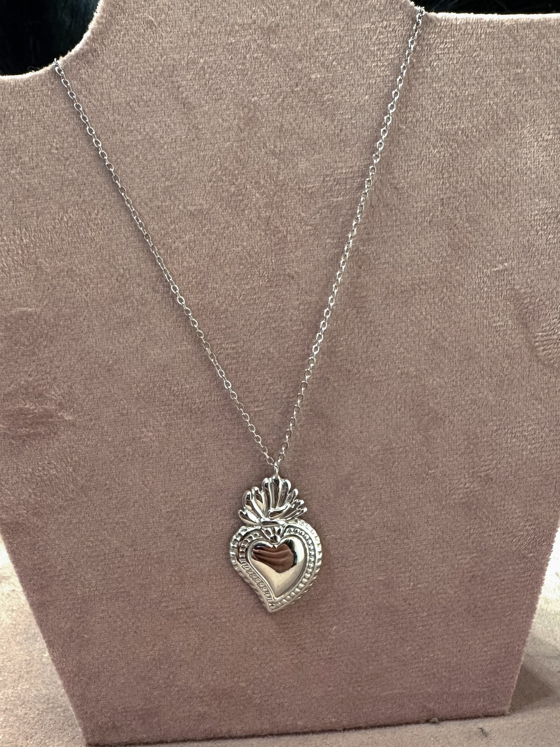 Collana Cuore Sacro Grande +Colori