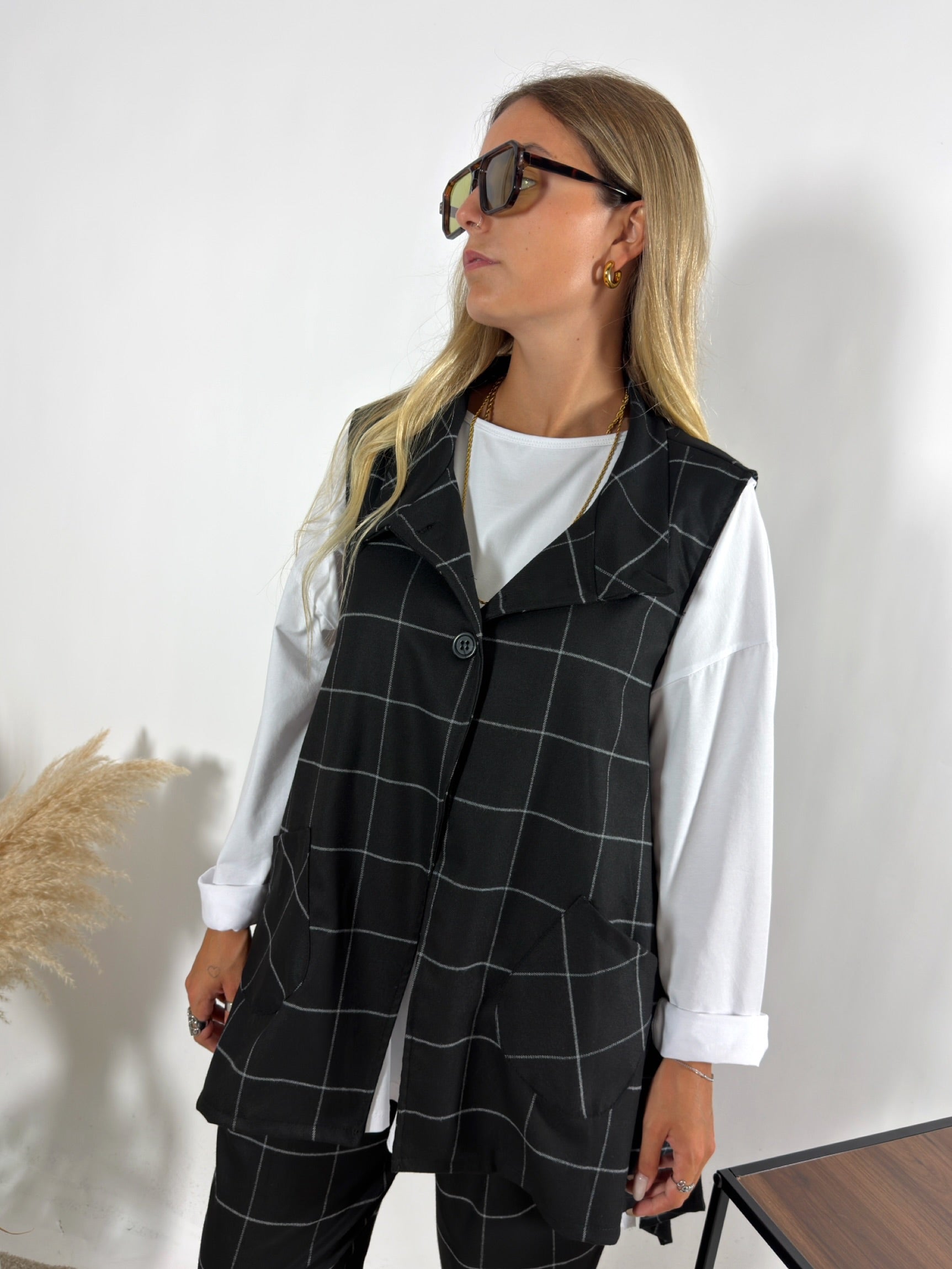 Maxi Gilet Check Nero Miranda