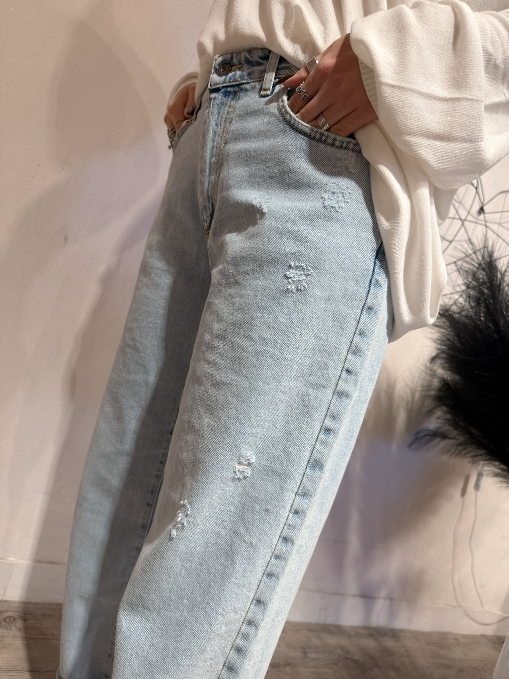 Jeans Boyfriend Rotture Kontatto