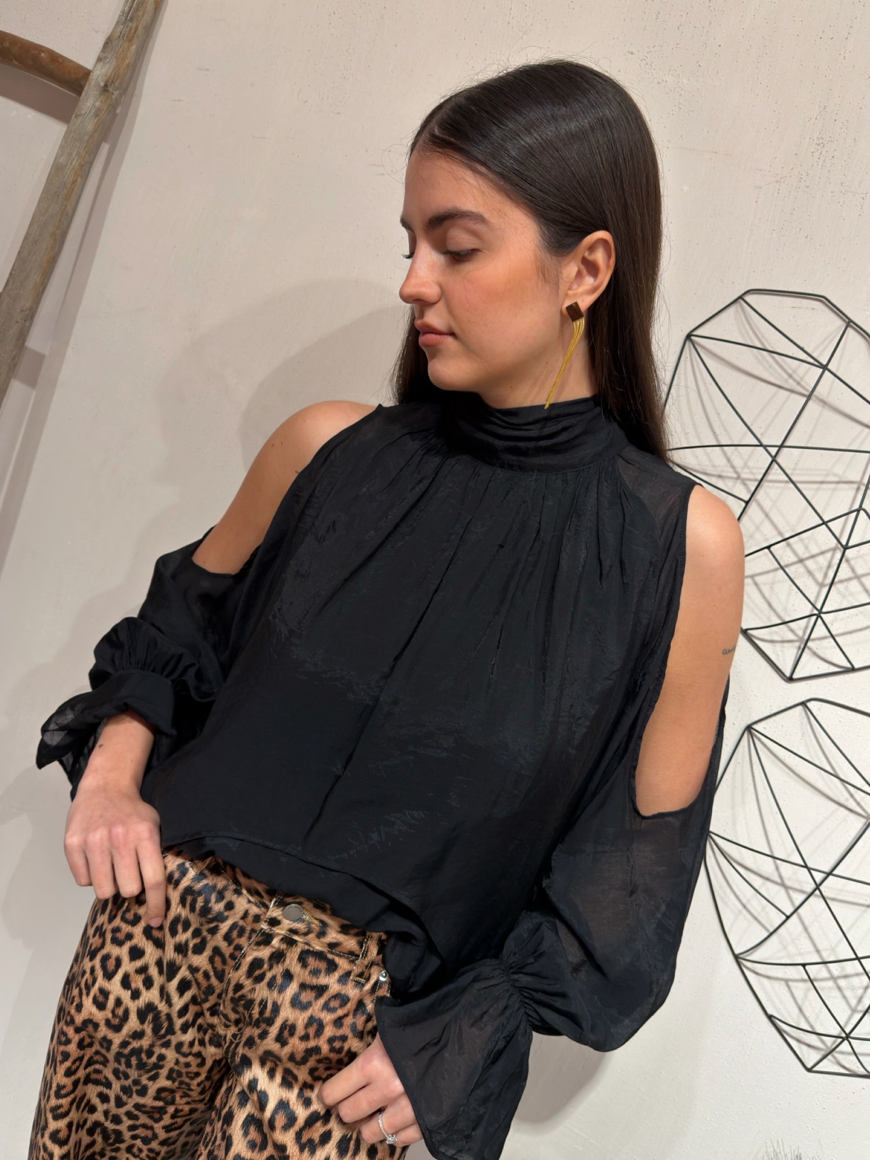 Blusa Chiffon Nero YouDecide