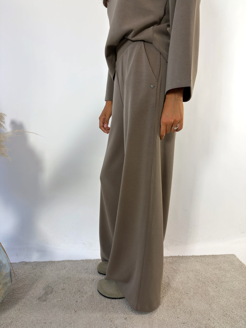 Completo Modal Taupe Surkana