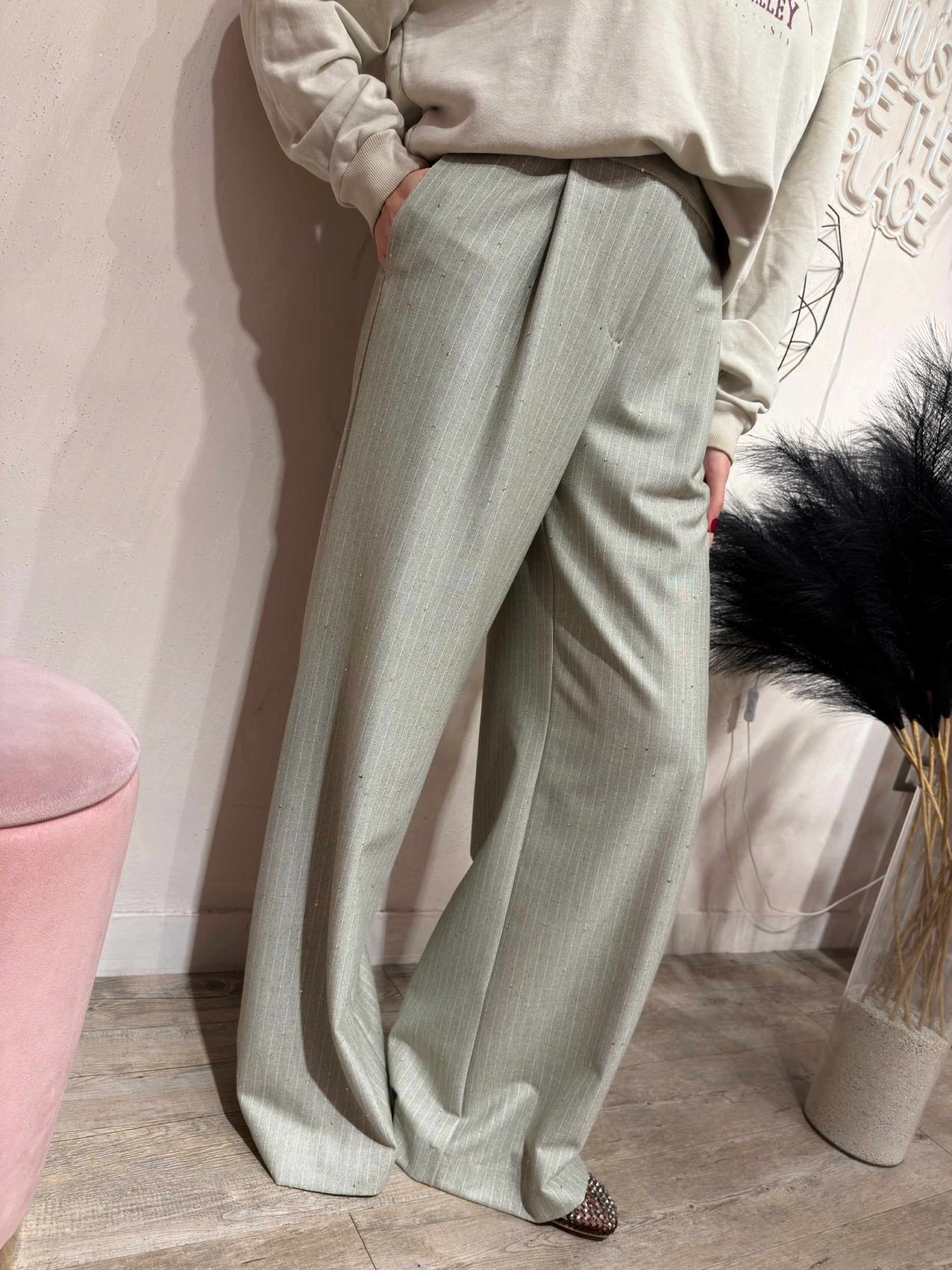Pantalone Gessato con Micro Paillette Salvia Kontatto