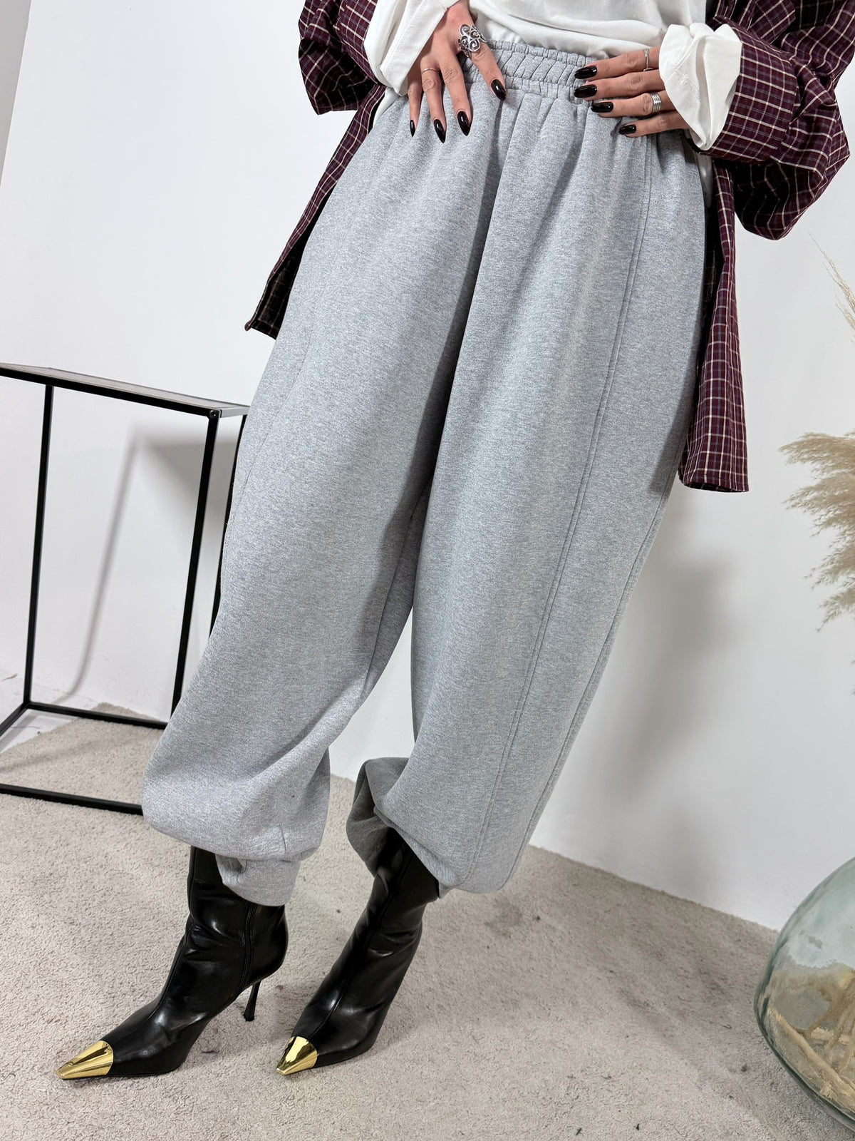 Pantalone Uovo Sporty Grigio Kostumn1