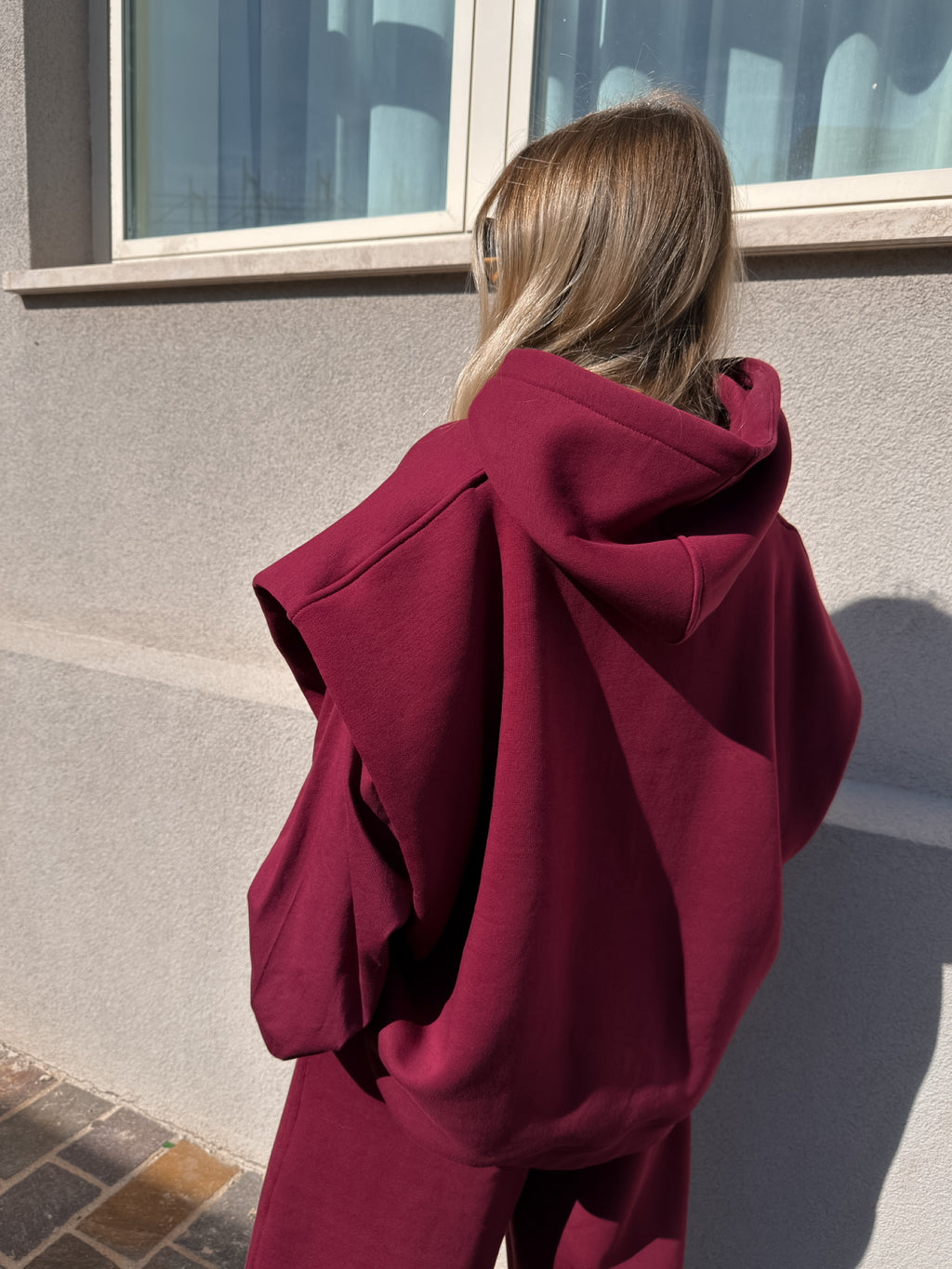 Maxi Felpa Gilet con T-Shirt Borgogna Sporty Kostumn1