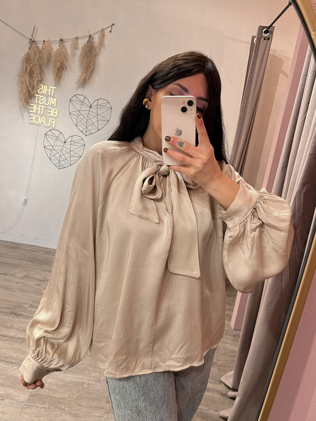 Blusa Satin Fiocco Kontatto +colori