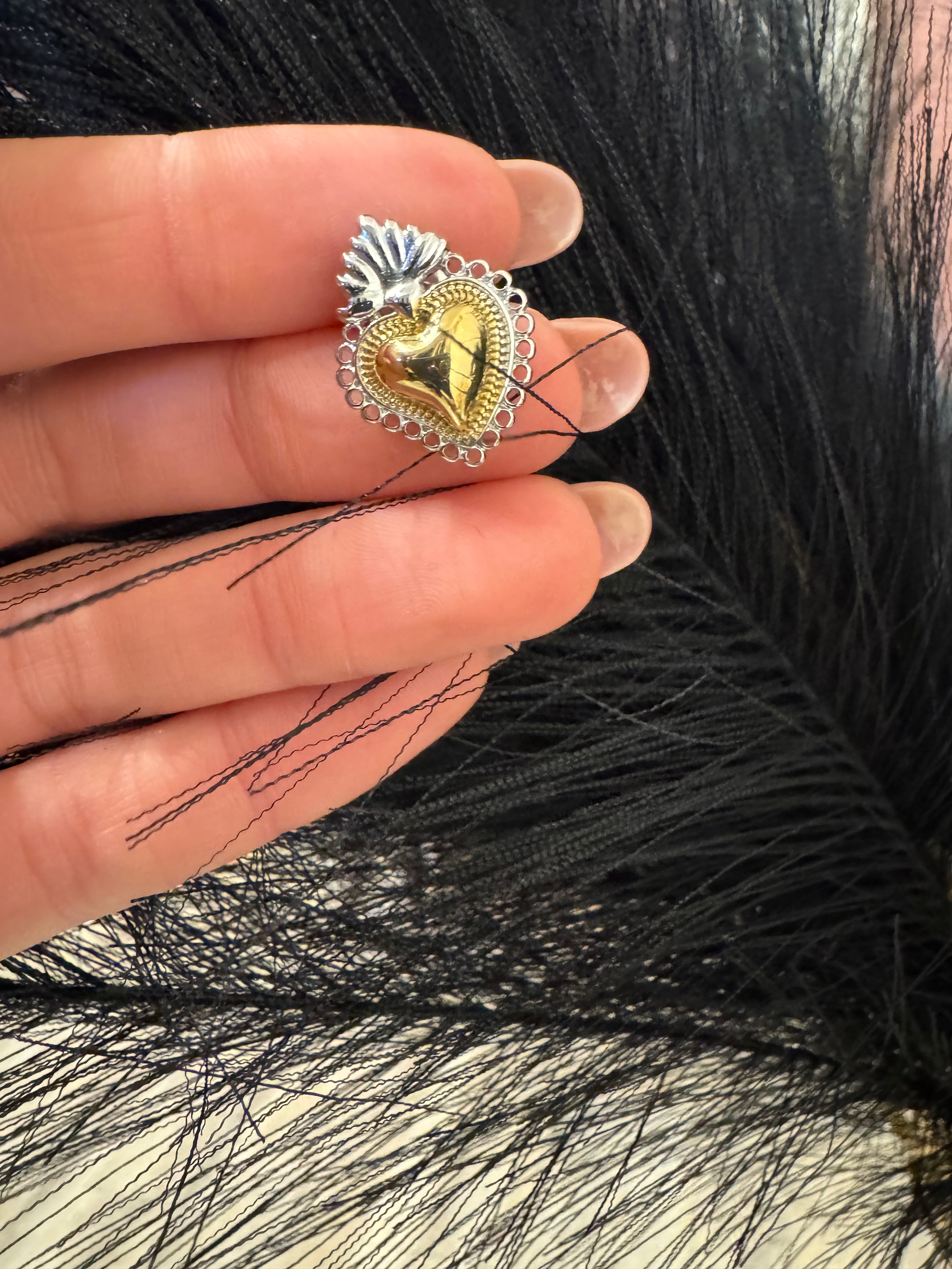 Orecchino Cuore Sacro Bicolore Oro e Argento
