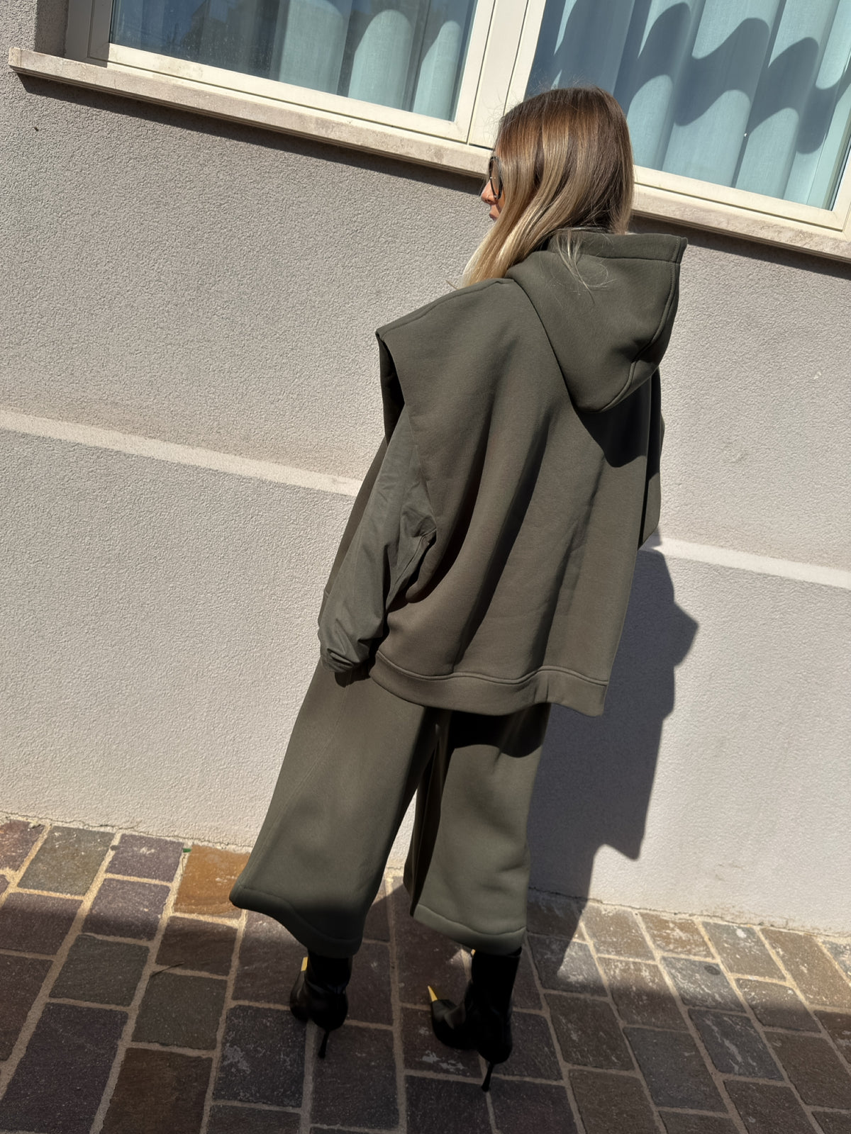 Maxi Felpa Gilet con T-Shirt Militare Sporty Kostumn1