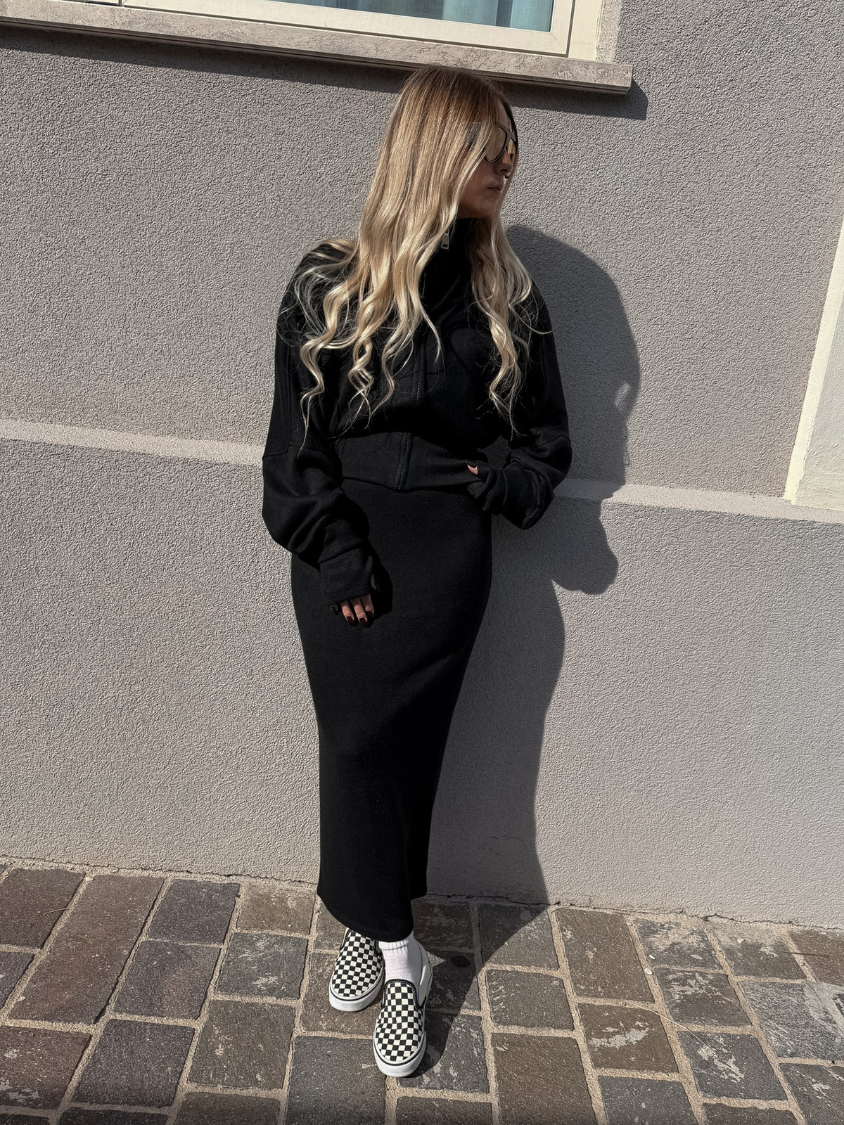Longuette Maja Nero Kostumn1