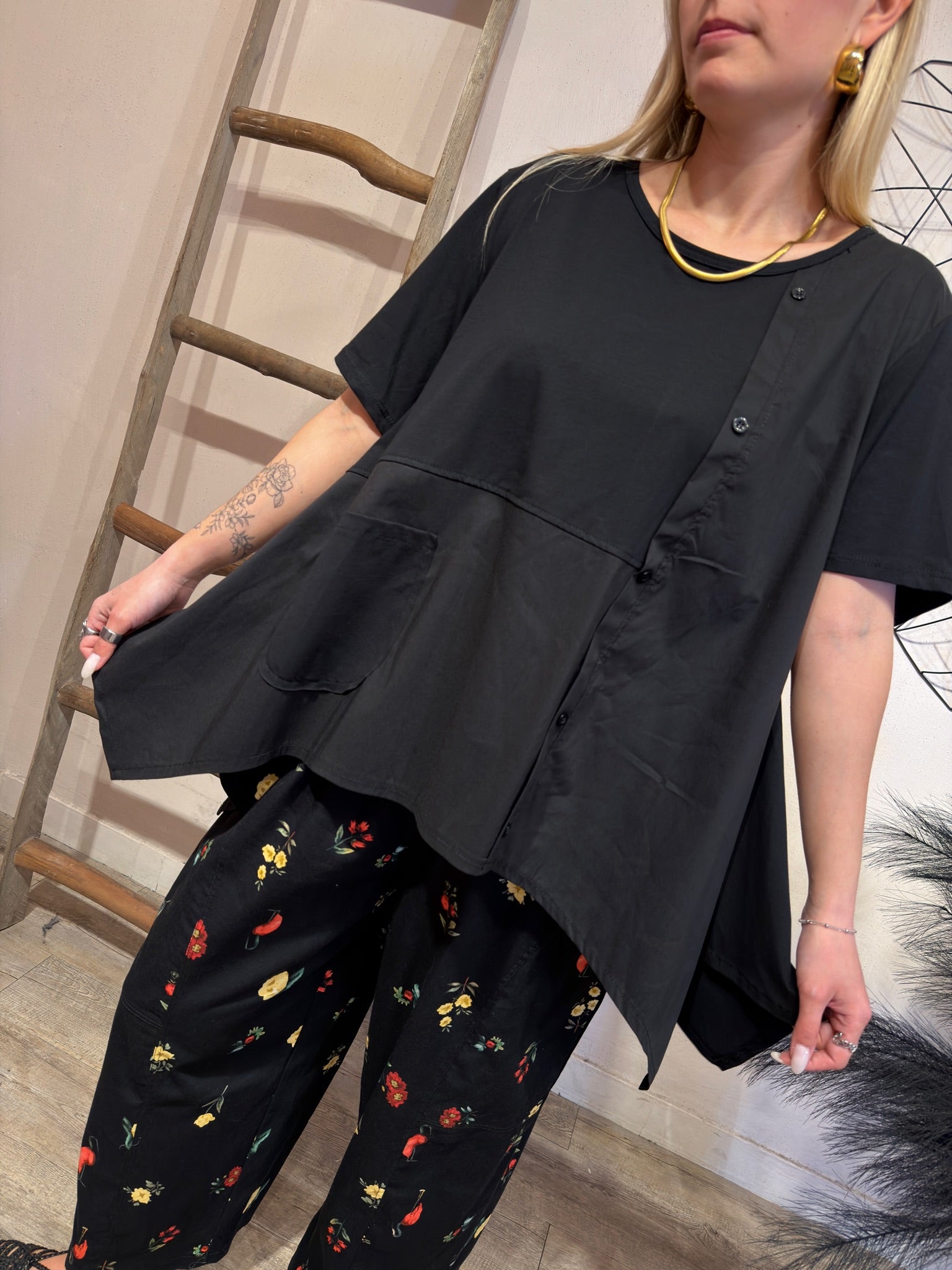 T-shirt Miranda Combinata Bottoni Nero