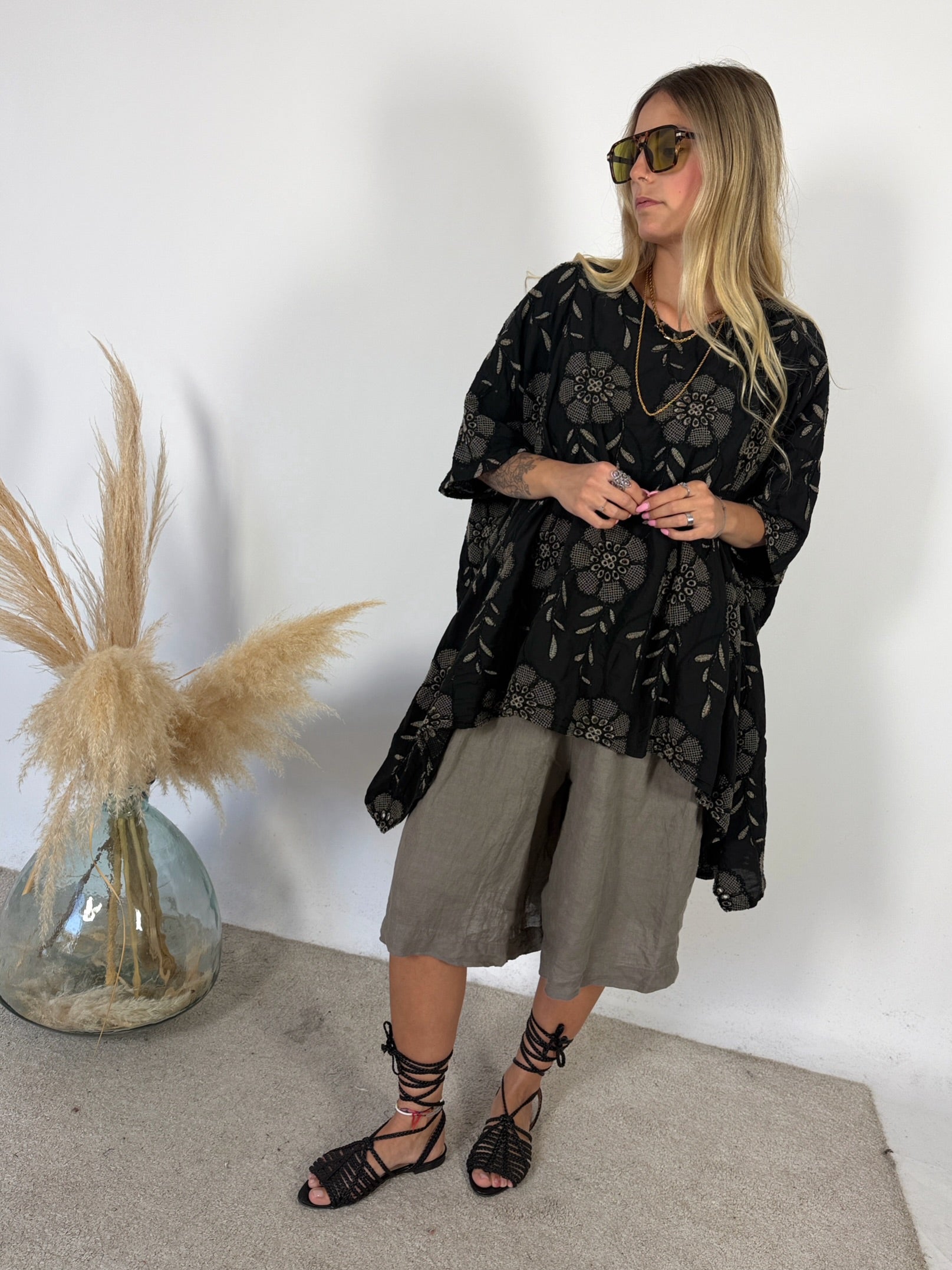 Maxi Casacca Ricamata Pizzo Sangallo Nero/Taupe Miranda