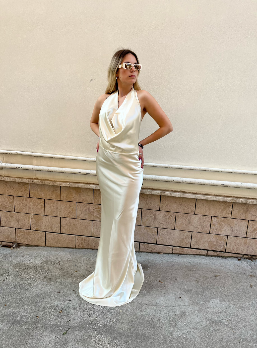 Abito Sirena Satin Avorio Kostumn1
